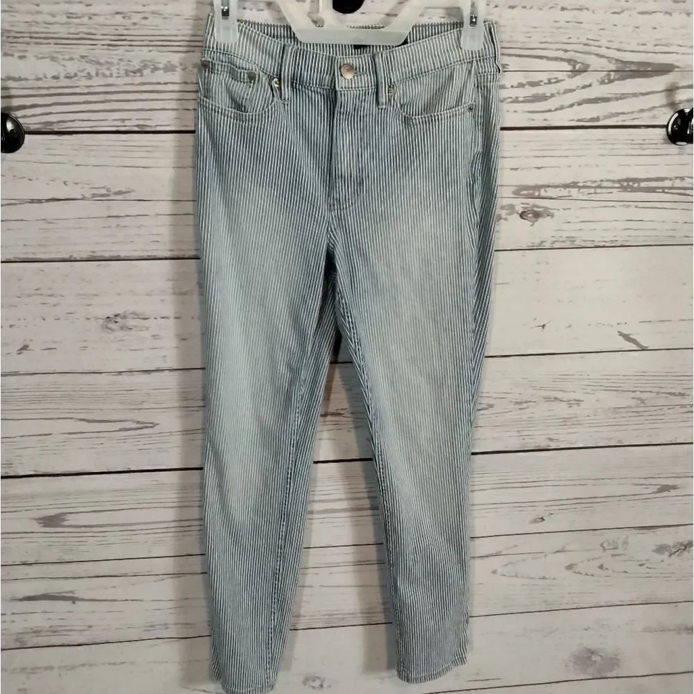 "Calvin
Klein jeans" woman's jeans 